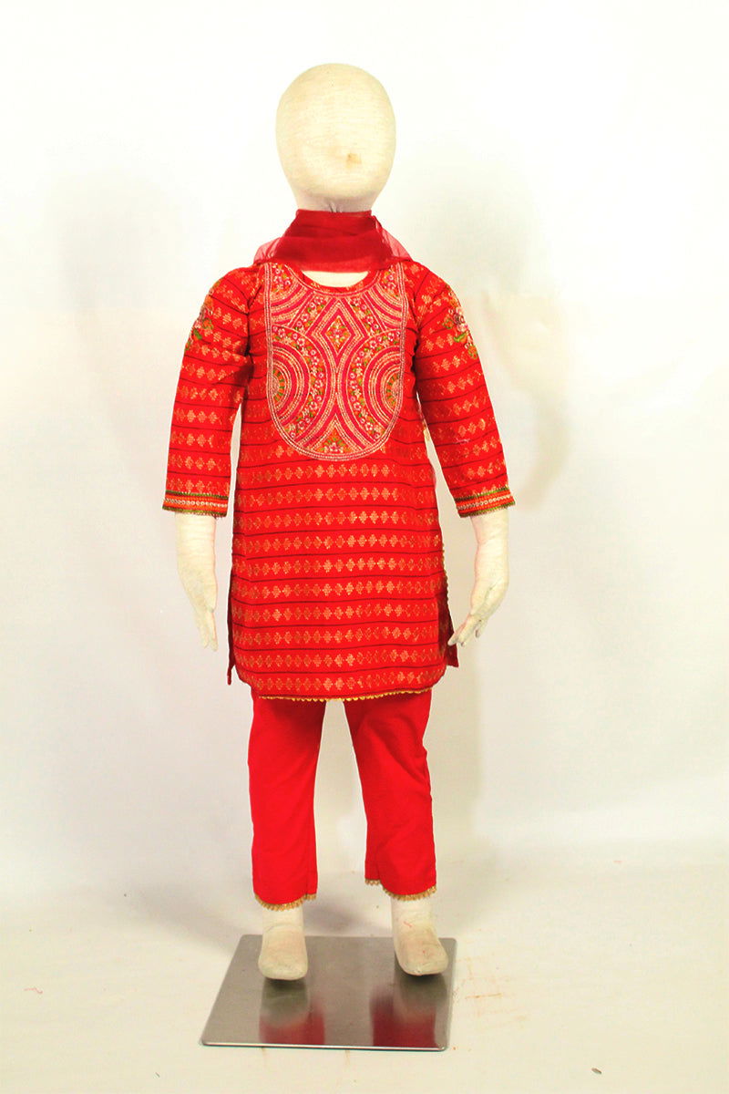 Applique Magic: Frock with Gota Dupatta, Lace Shalwar & Appliques (Teens) - M.M Collection - 