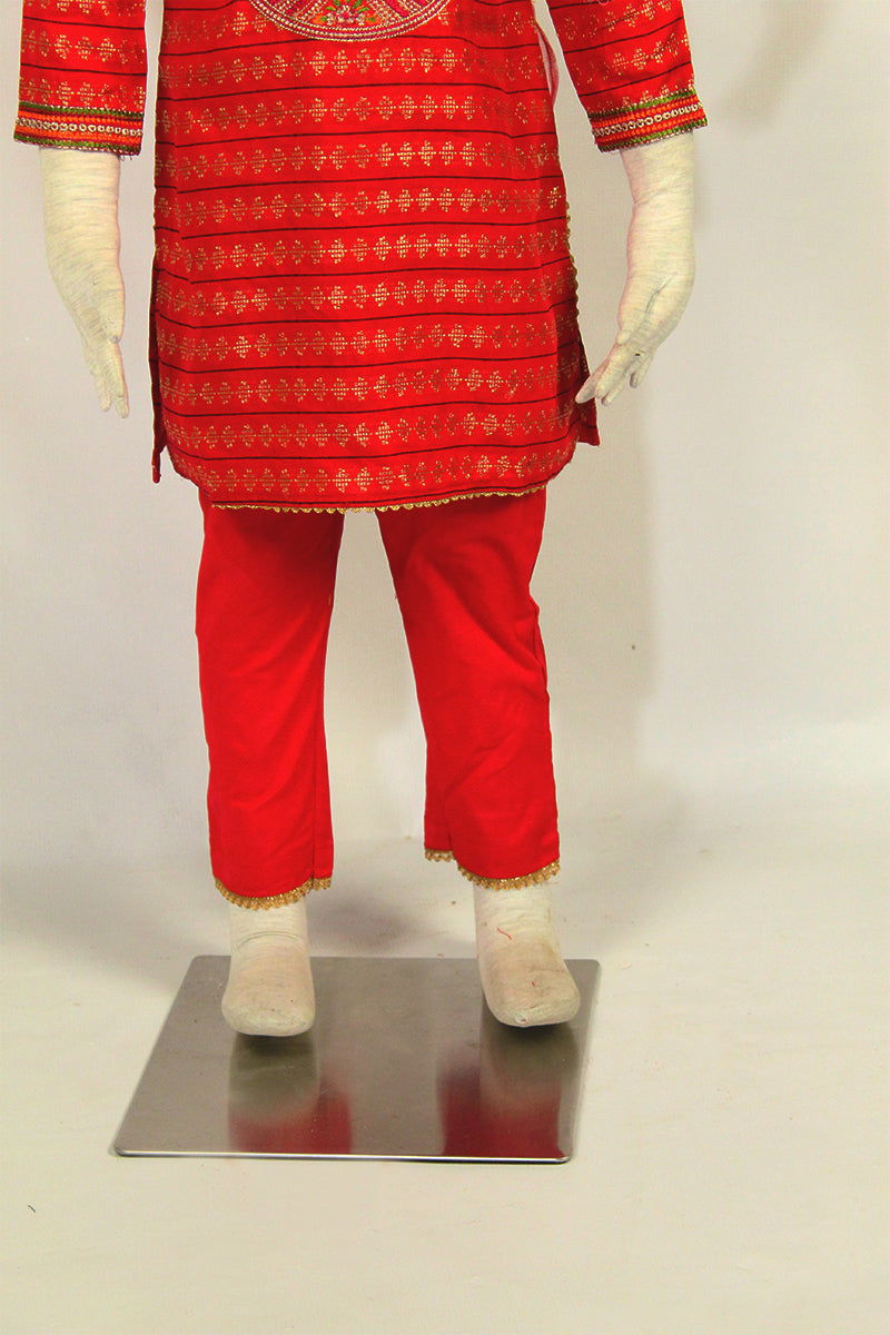 Applique Magic: Frock with Gota Dupatta, Lace Shalwar & Appliques (Teens) - M.M Collection - 