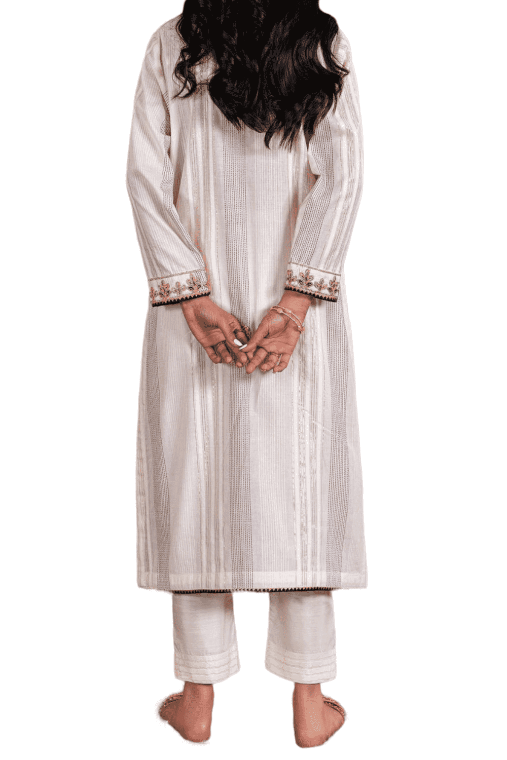 Ivory and Gold Embroidered Kurta – Classic Elegance - M.M Collection - 