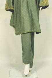 Modern Take on Tradition: Moti-Inspired Applique & Simple Shalwar - M.M Collection - 